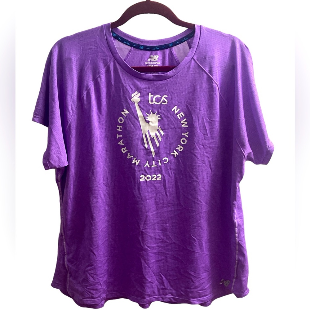 New Balance 2022 NYC Marathon Impact Run Short Sleeve- W 2XL - Electric Purple
